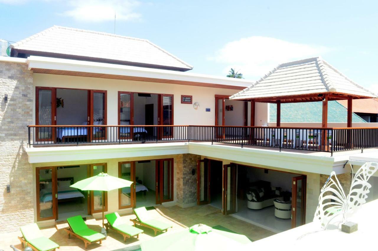 Pineapple Villa Sanur Exterior foto